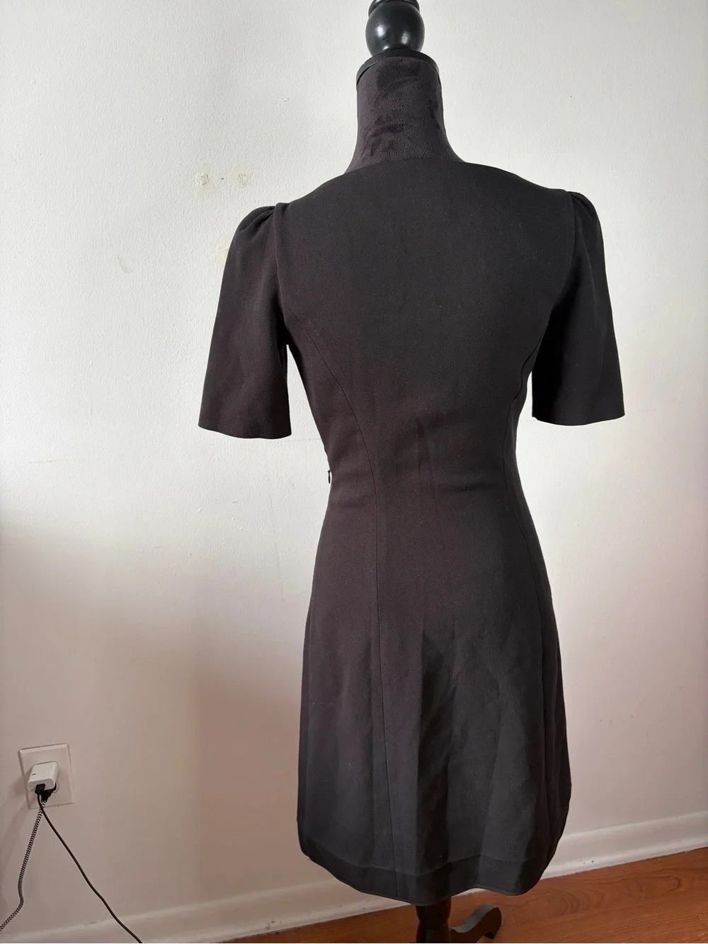 Kate Spade New York Black Puff Short Sleeve Sheath Dress Size 4 LBD Workwear